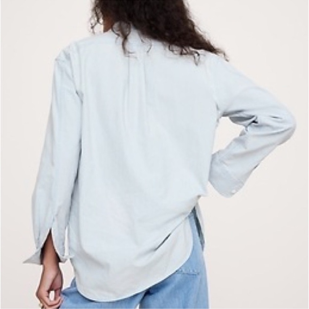 Banana Republic THE OVERSIZED BANDED-COLLAR DENIM SHIRT - Picture 2 of 14